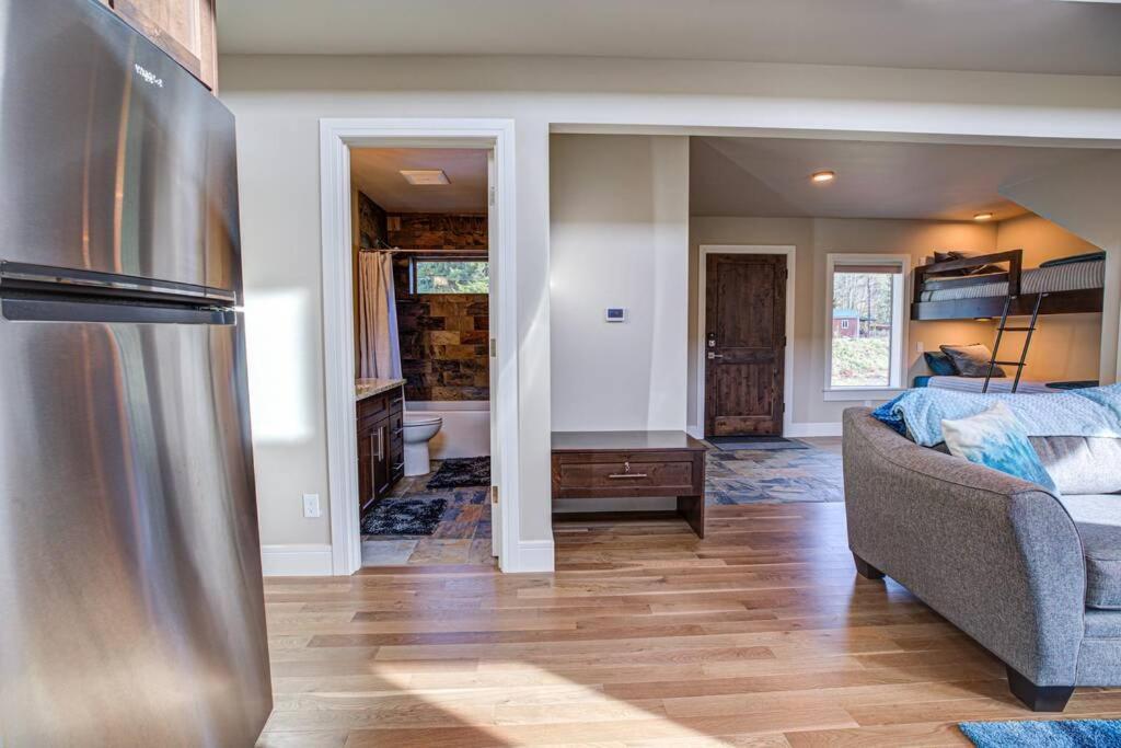 Newly Built Modern Chalet Duplex - 2 Mount Hood Village Esterno foto