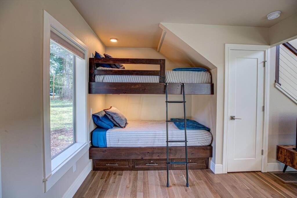 Newly Built Modern Chalet Duplex - 2 Mount Hood Village Esterno foto